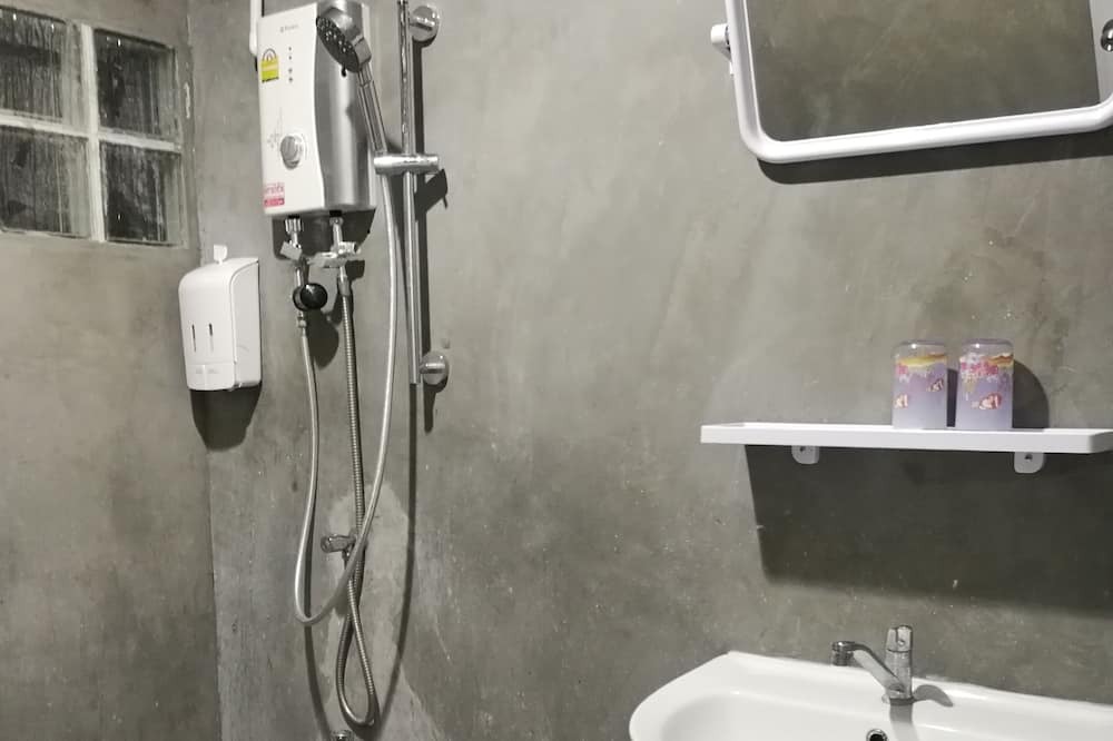 Photo of Bathroom in Racha Thewa