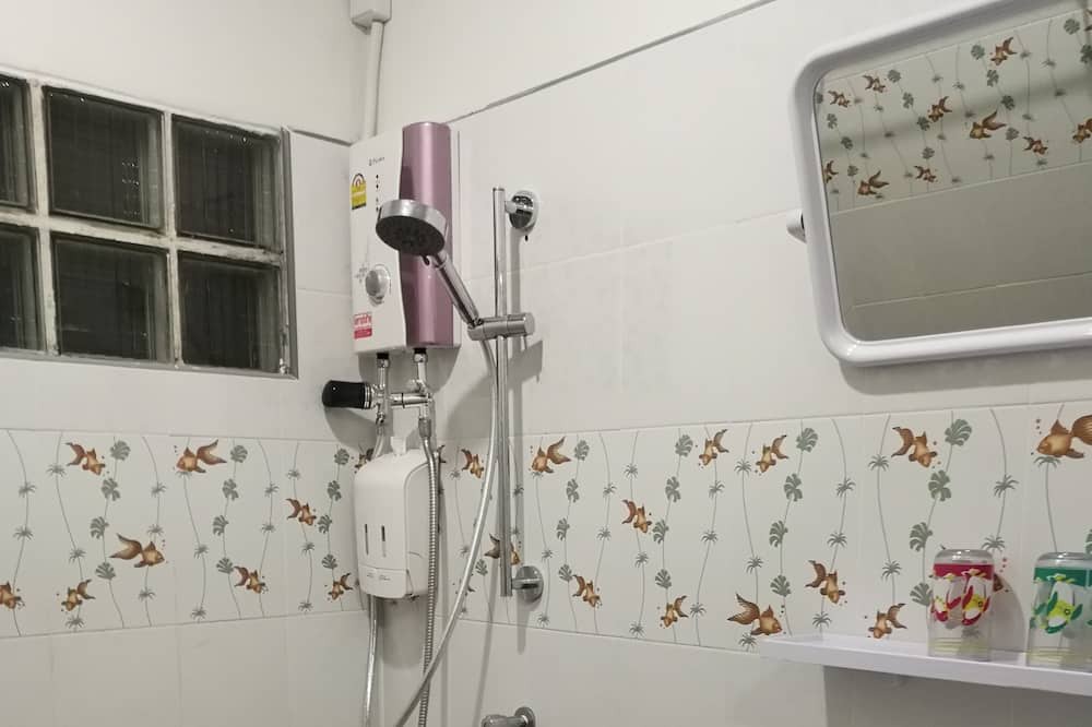 Photo of Bathroom in Racha Thewa