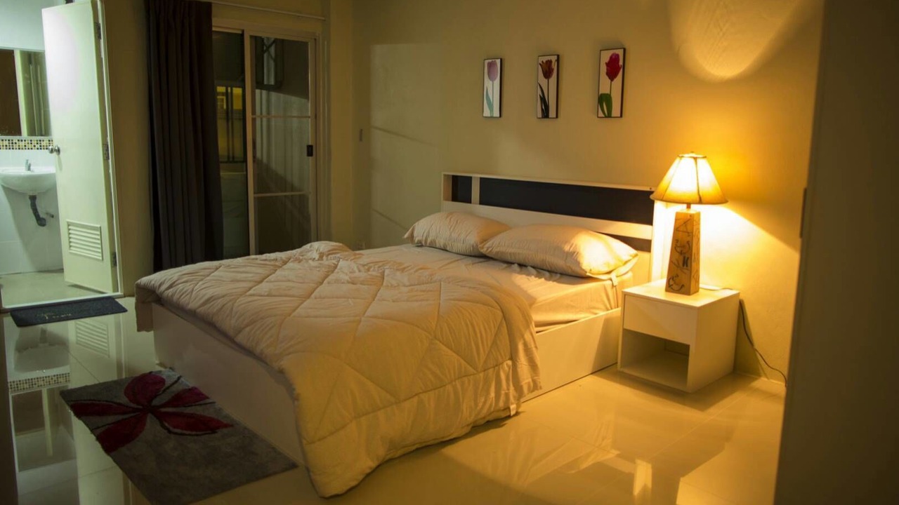 Photo of Bedroom in Racha Thewa
