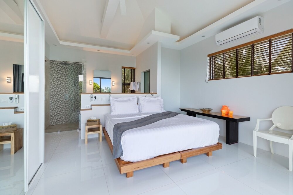 Photo of Bedroom in Mae Nam