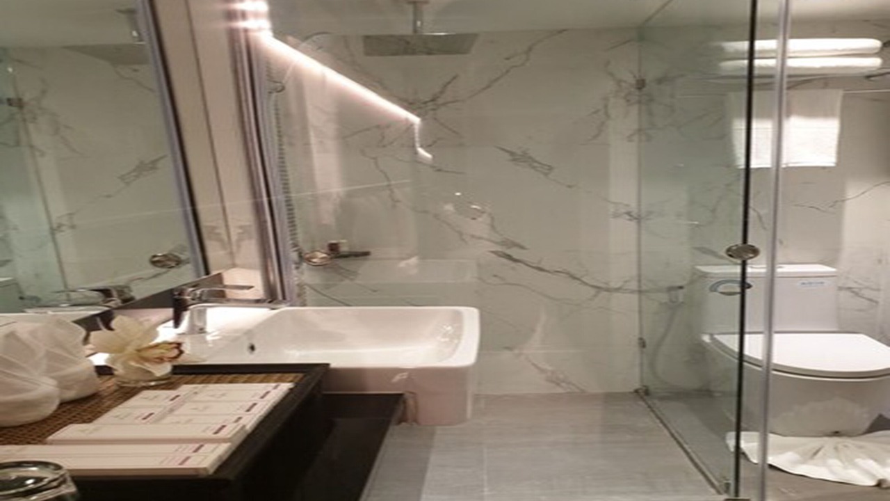 Photo of Bathroom in Nana