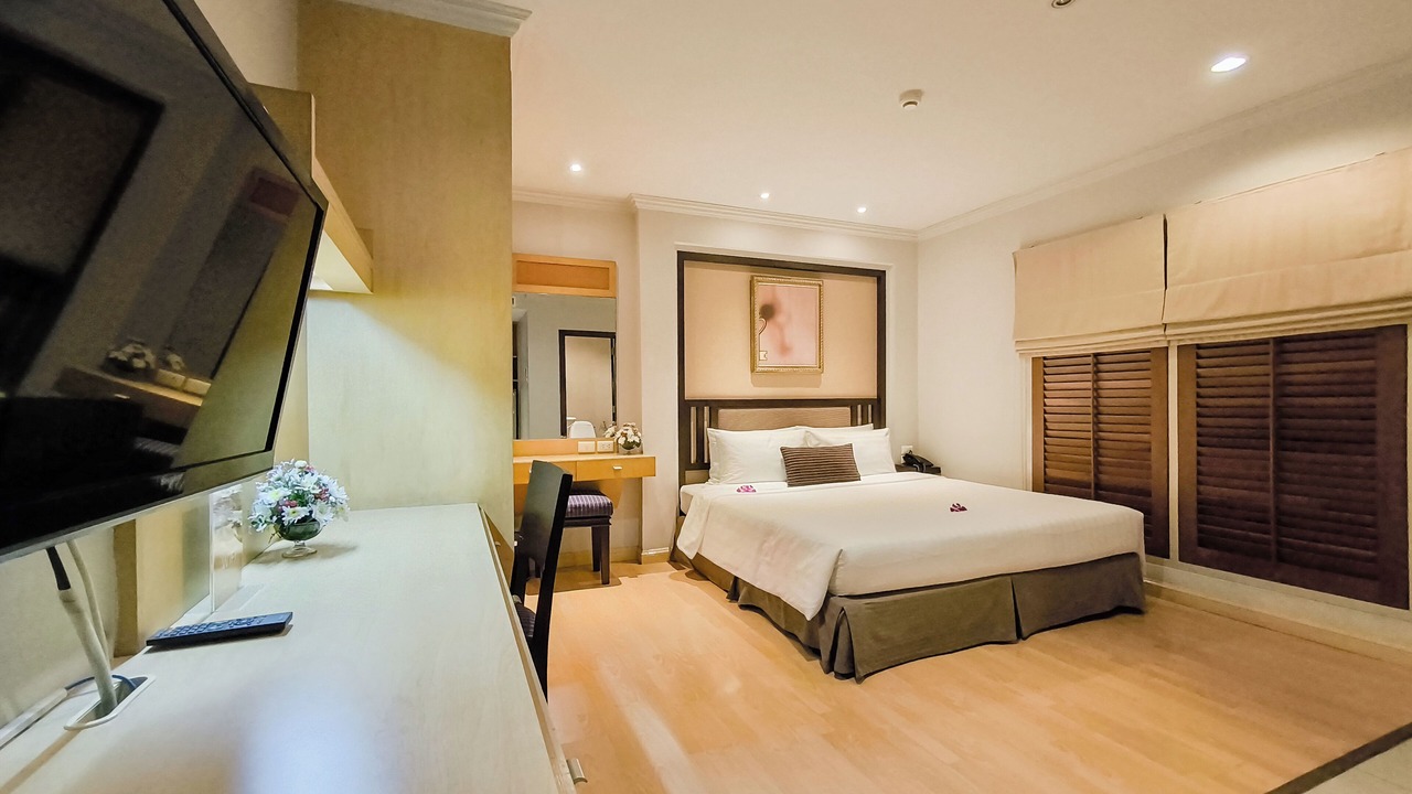 Photo of Bedroom in Khlong Toei Nuea