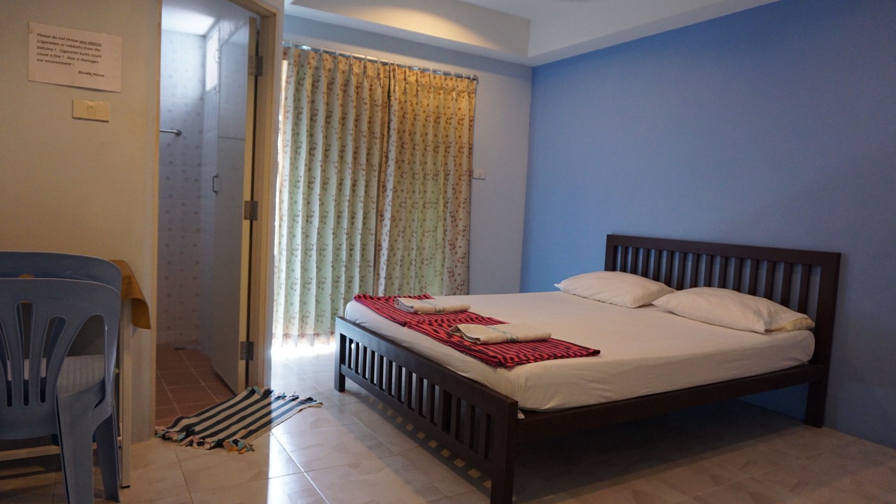 Photo of Bedroom in Wat Sam Phraya