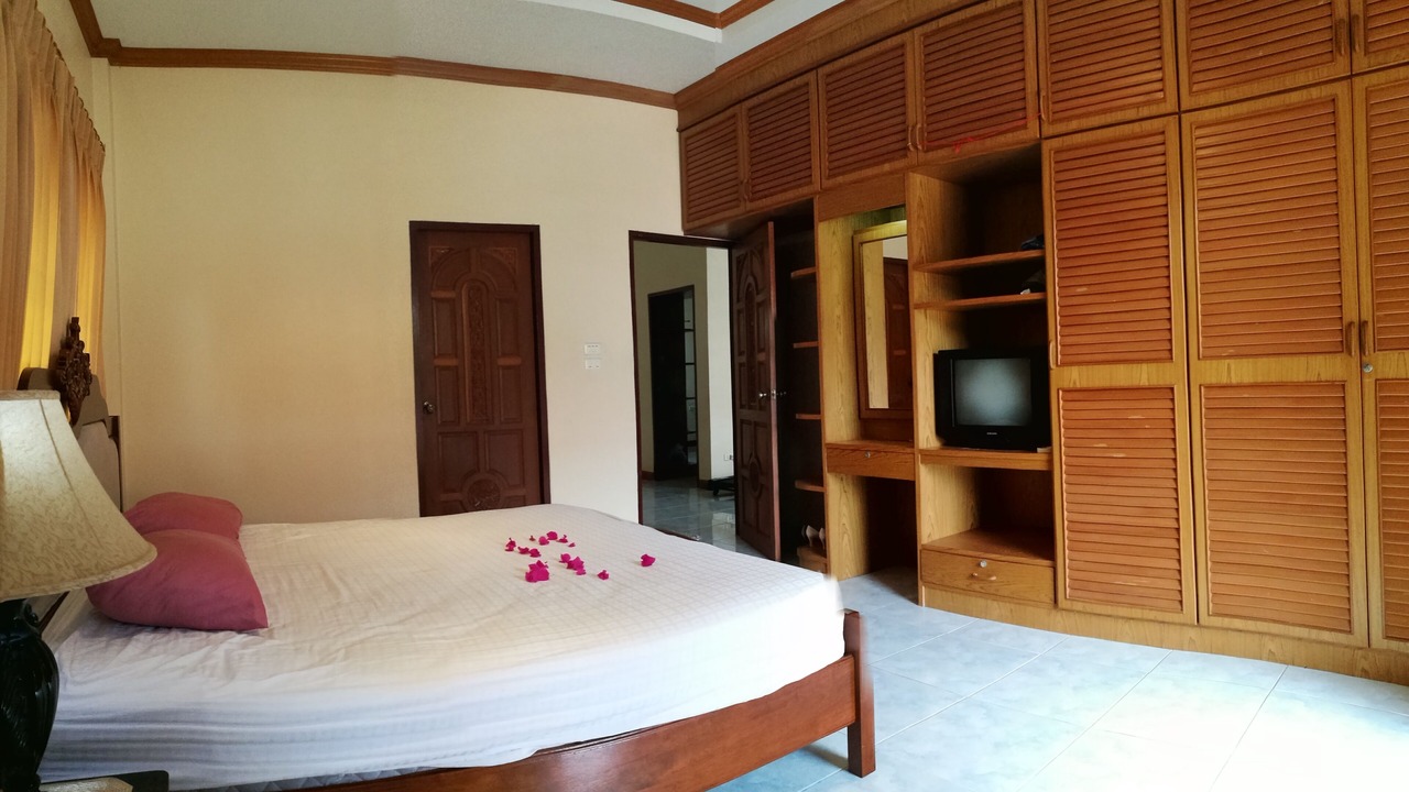 Photo of Bedroom in Rawai