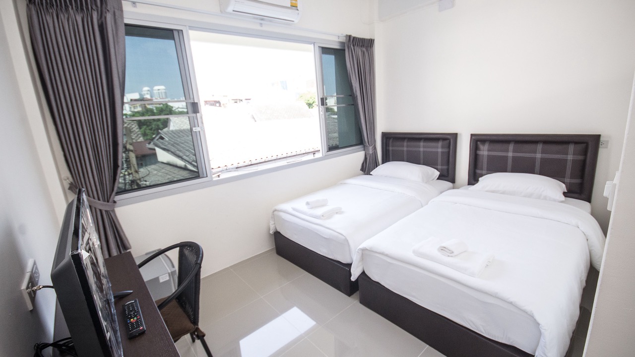 Photo of Bedroom in Wat Bowon Niwet