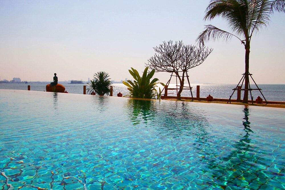 Photo of Outdoor in Pattaya Bay