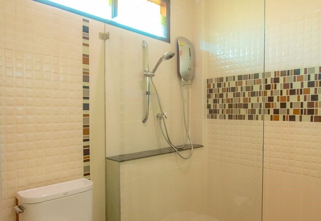 Photo of Bathroom in San Phak Wan