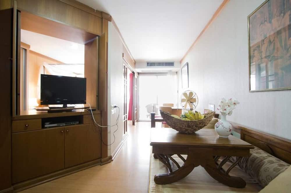 Photo of Livingroom in Khlong Tan