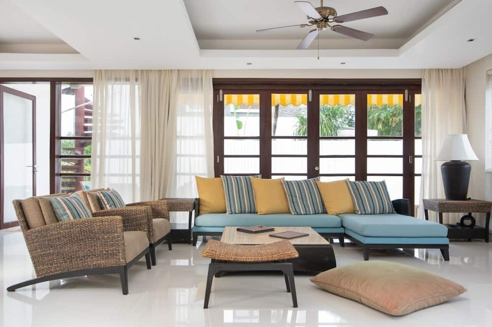 Photo of Livingroom in Bang Po