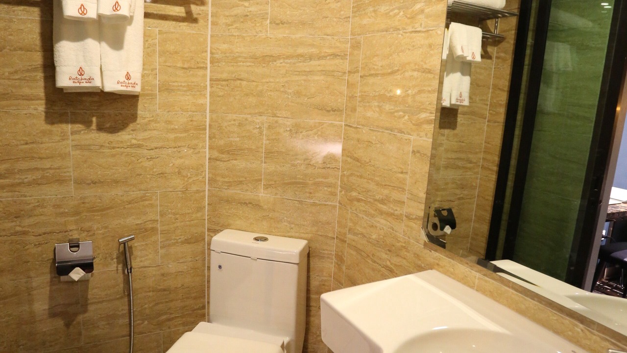 Photo of Bathroom in Ratchadaphisek