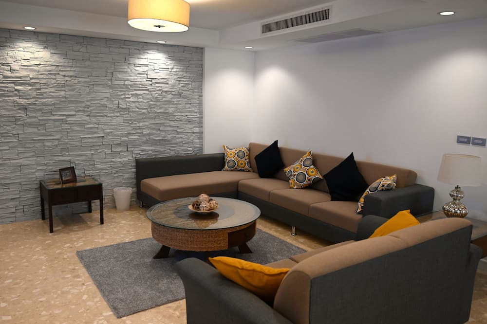 Photo of Livingroom in Nana