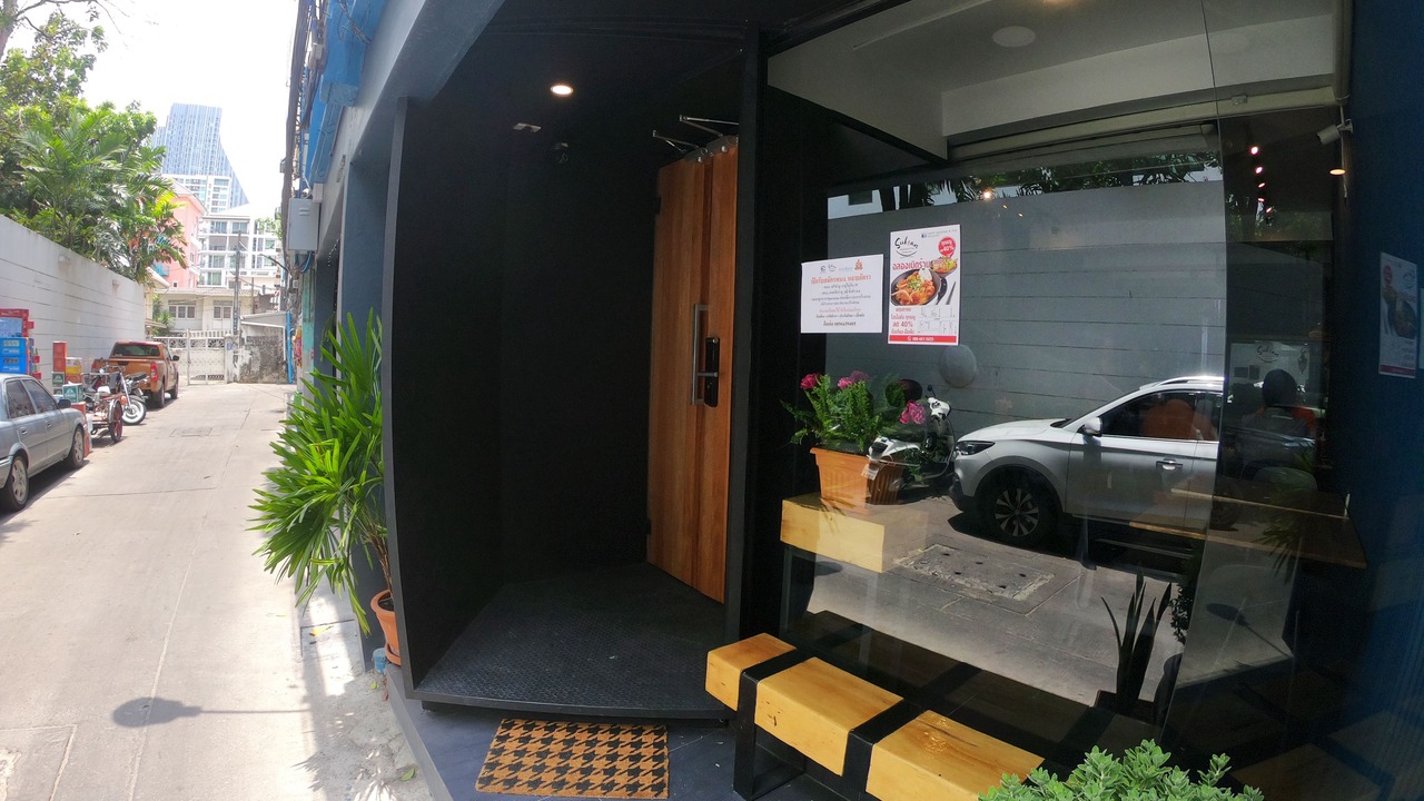 Photo of Patio Balcony in Silom