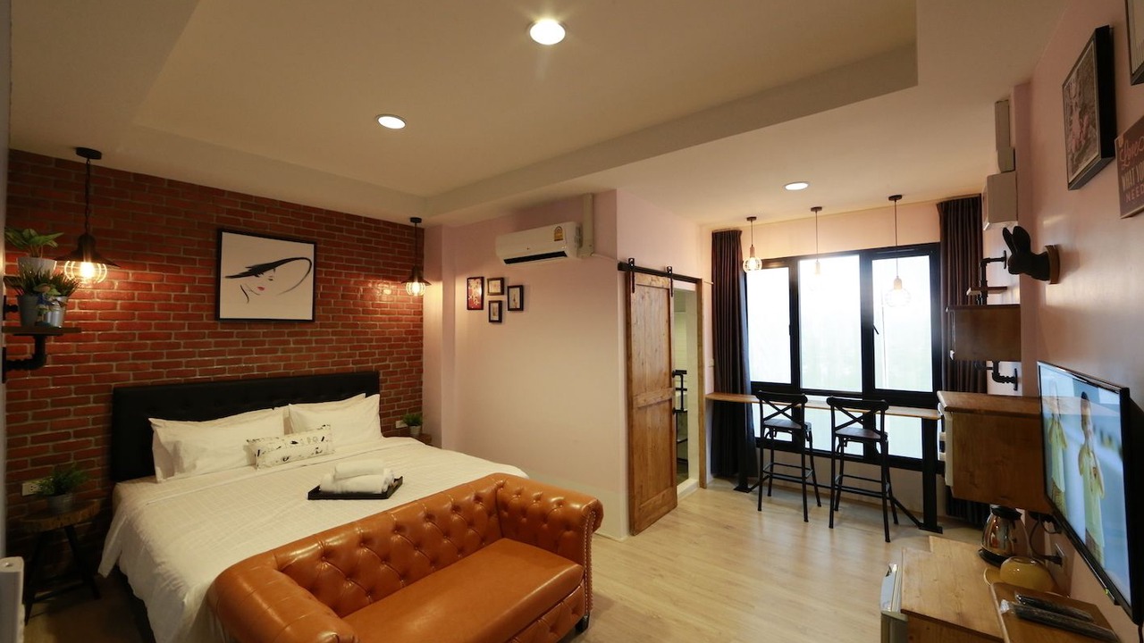 Photo of Bedroom in Bangkok Central Business District