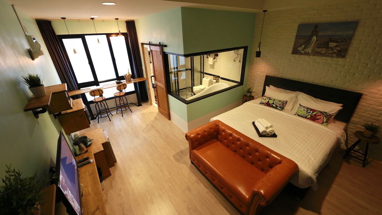 Photo of Bedroom in Bangkok Central Business District