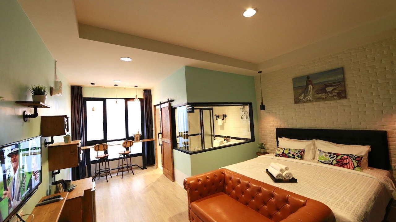 Photo of Bedroom in Bangkok Central Business District