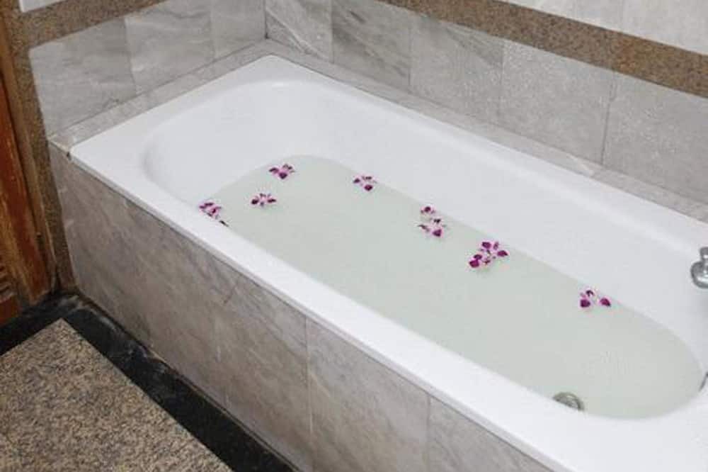 Photo of Bathroom in Bang Rak Phatthana