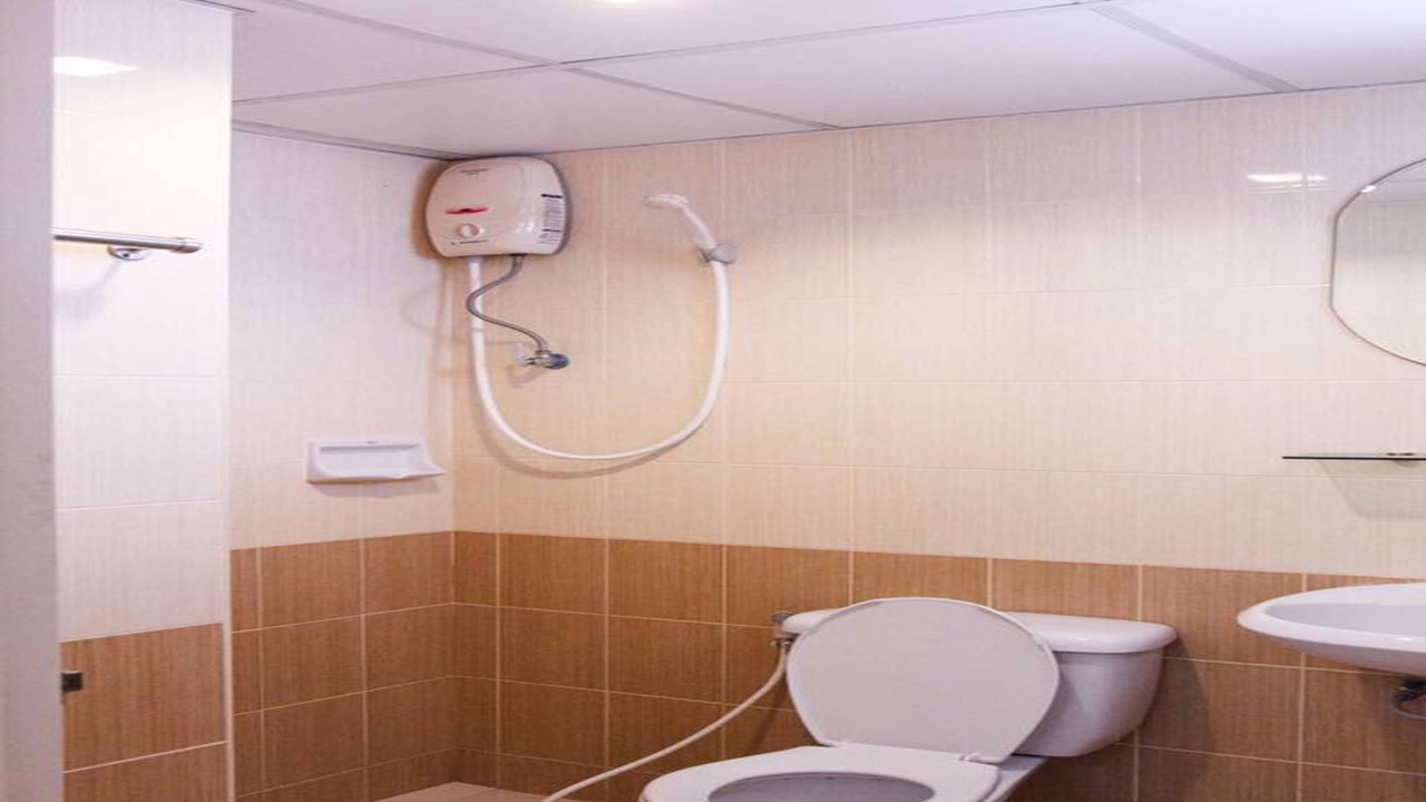 Photo of Bathroom in Samsen Nok
