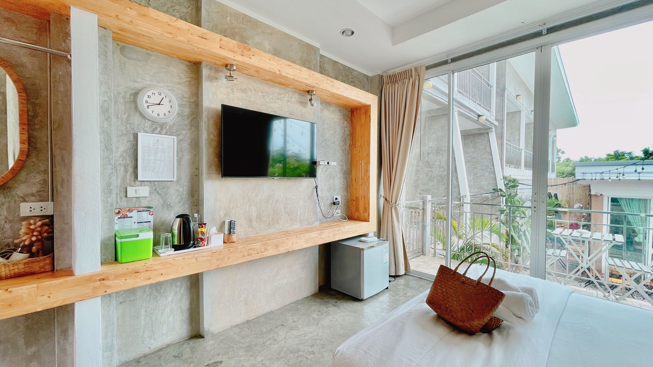 Photo of Bedroom in Koh Lan