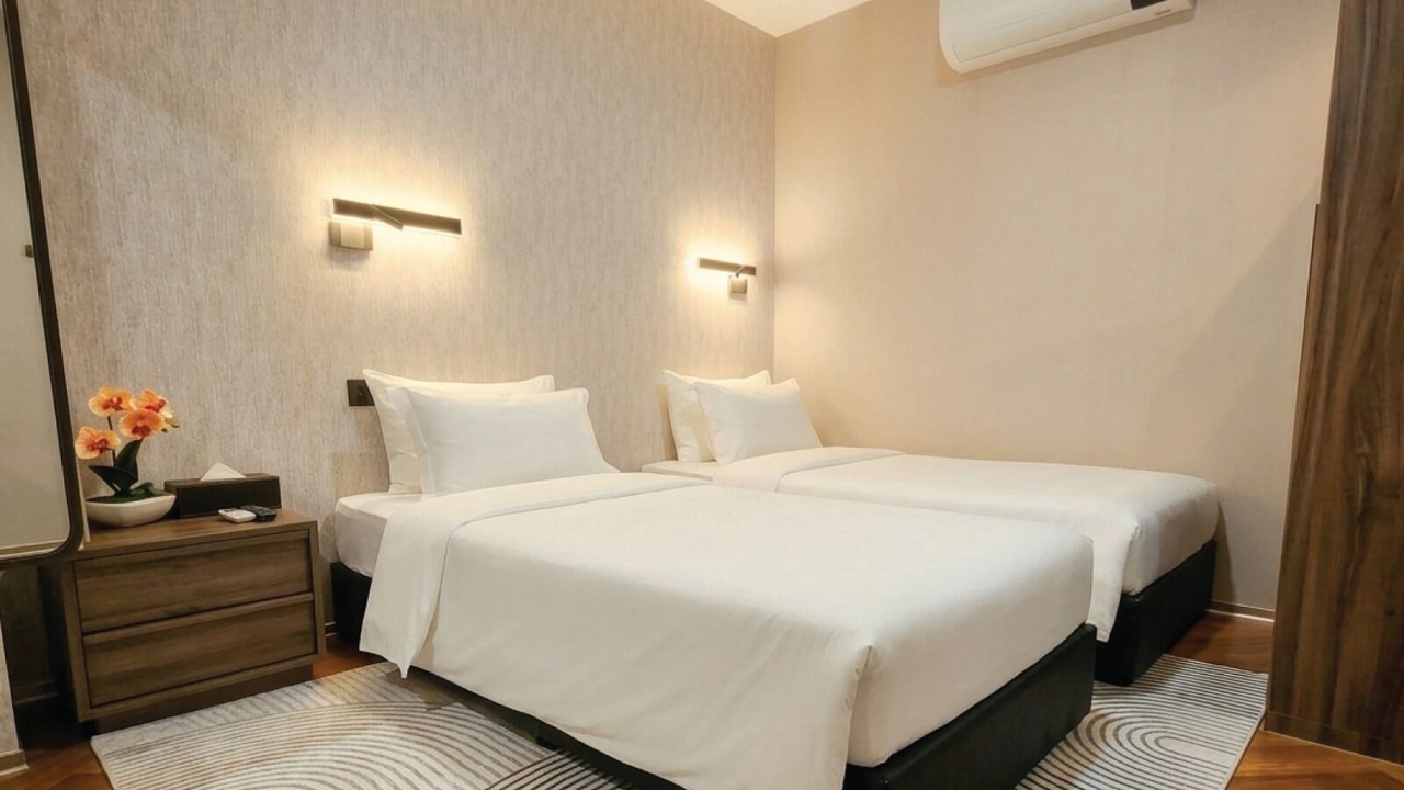 Photo of Bedroom in Thanon Phetchaburi