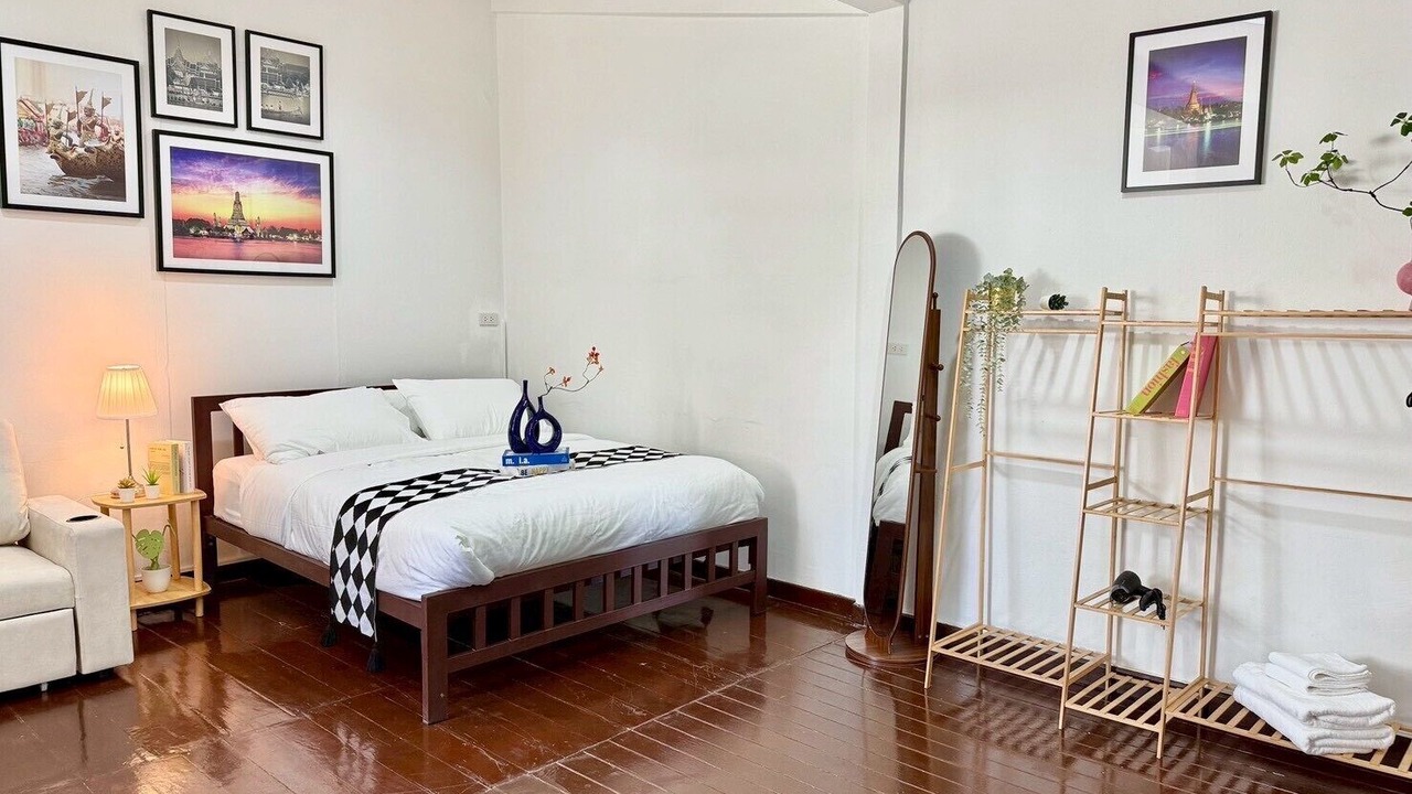 Photo of Bedroom in Bangkok Yai