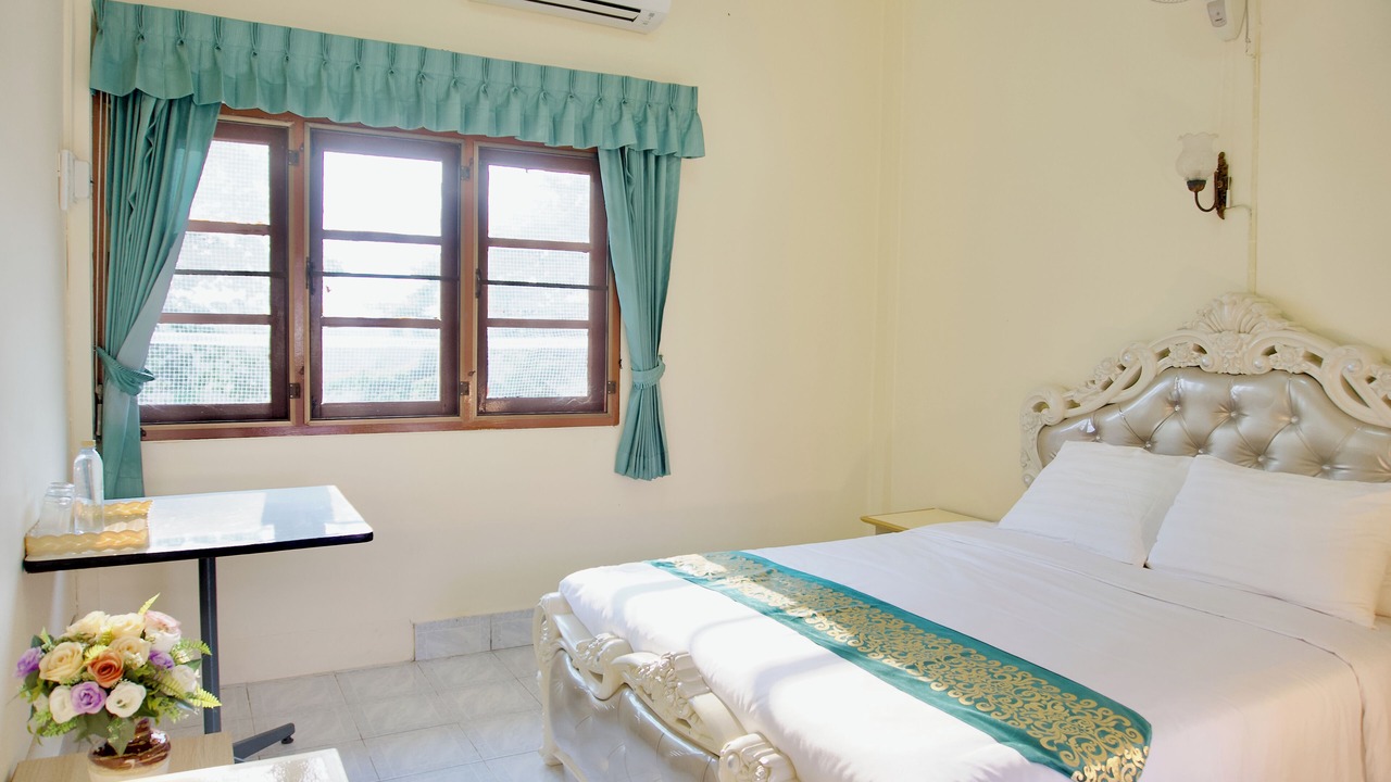 Photo of Bedroom in Chon Daen