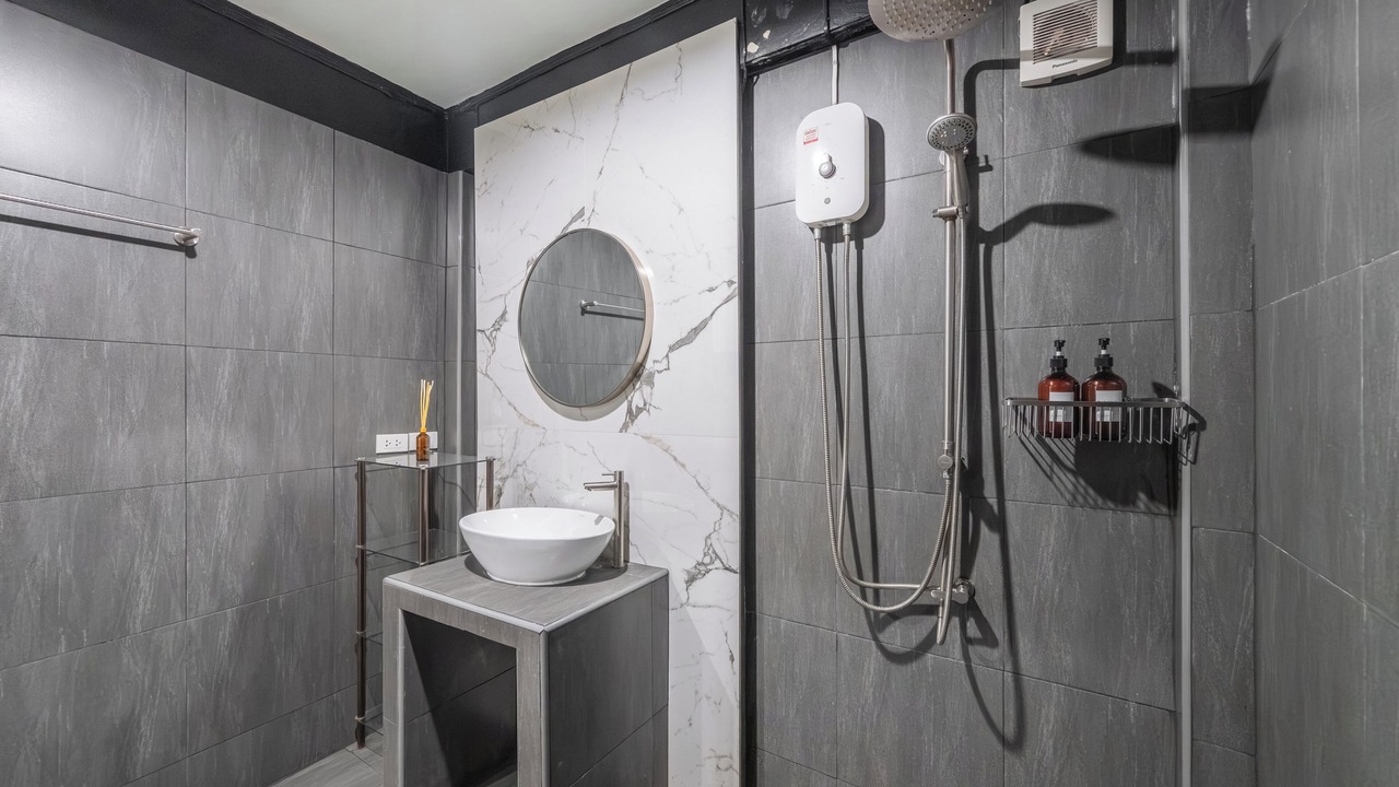 Photo of Bathroom in Chom Phon