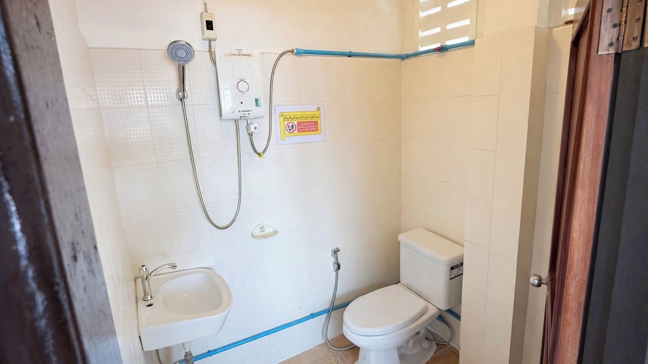 Photo of Bathroom in Houayxay