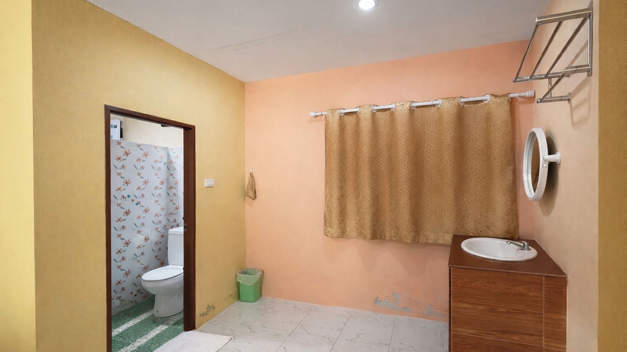 Photo of Bathroom in Downtown Krabi