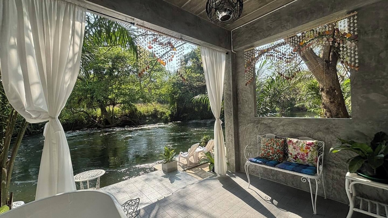 Photo of Patio Balcony in Song Phi Nong