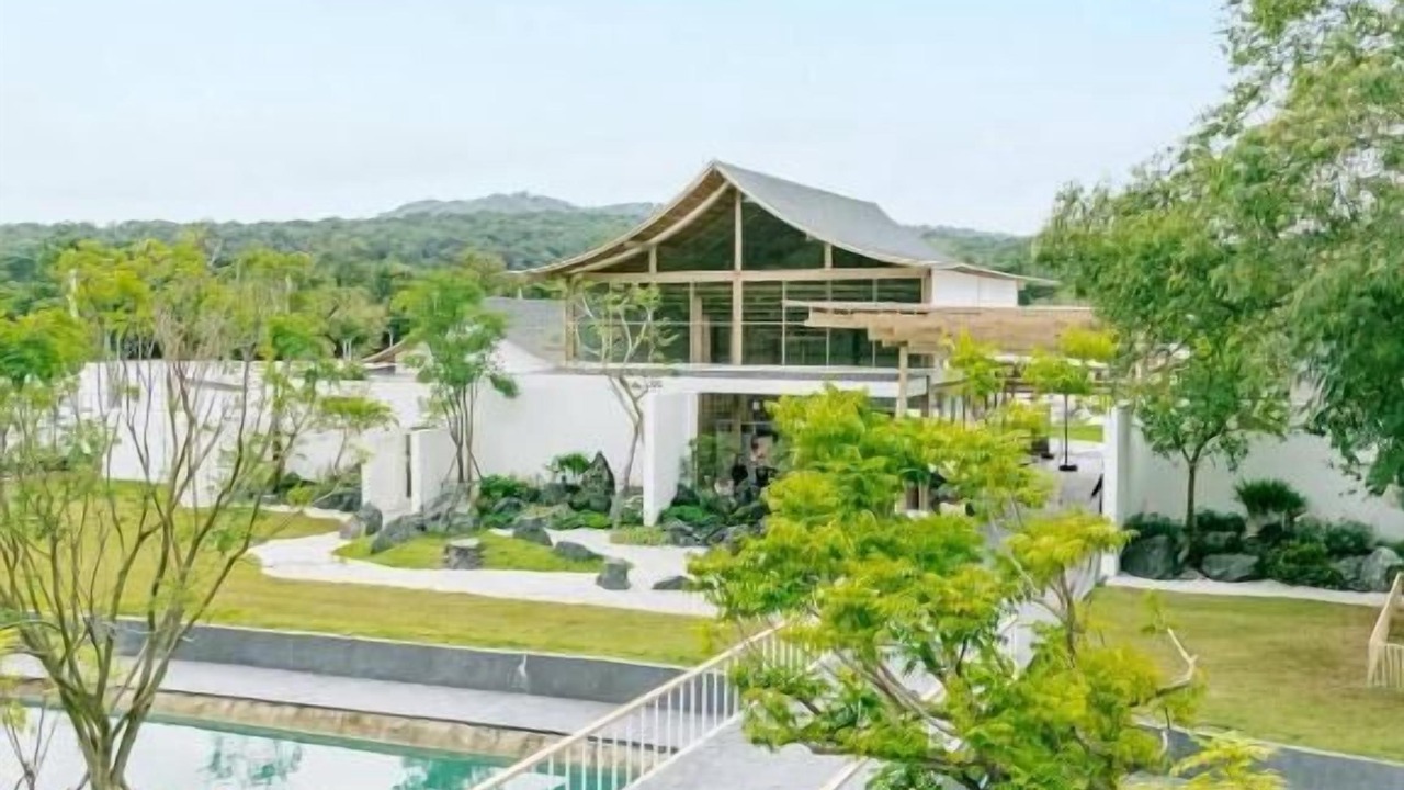 Photo of Outdoor in Nong Khae