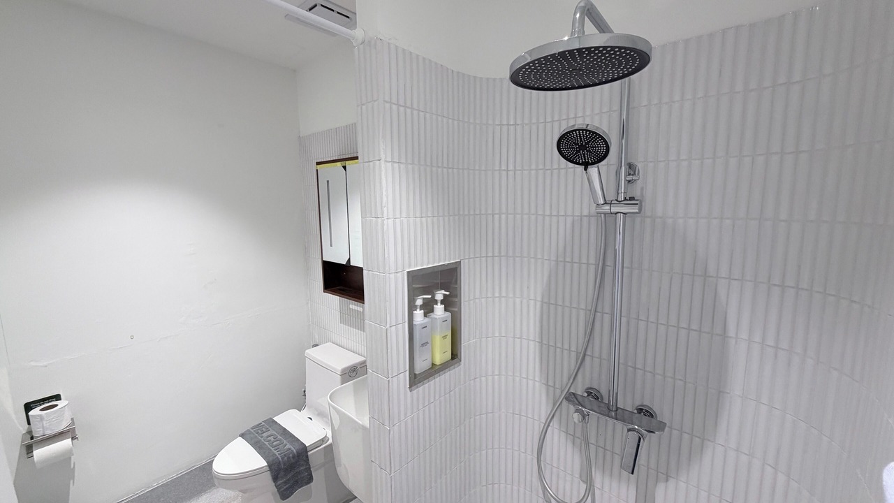 Photo of Bathroom in Si Yaek Maha Nak