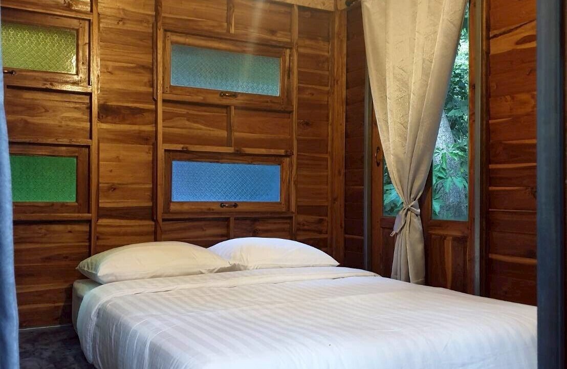 Photo of Bedroom in Uthai Thani