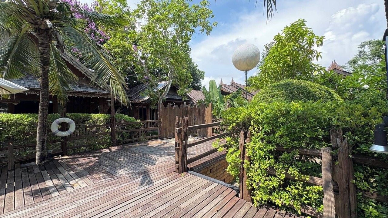 Photo of Outdoor in Chakphong