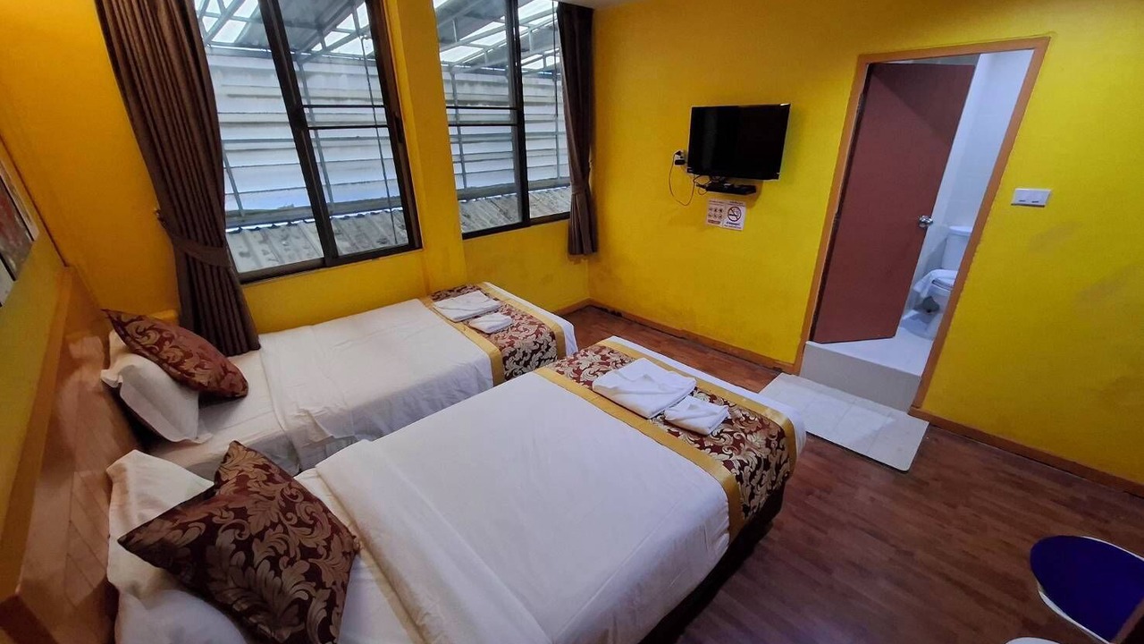 Photo of Bedroom in Thanon Phaya Thai