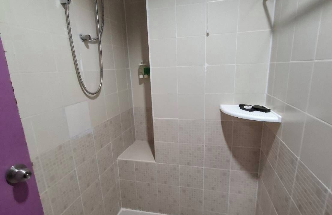 Photo of Bathroom in Thanon Phaya Thai