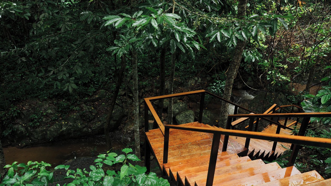 Photo of Outdoor in Mae On