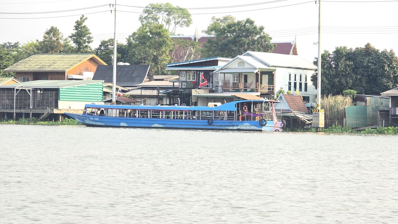 Photo of Others in Pak Kret