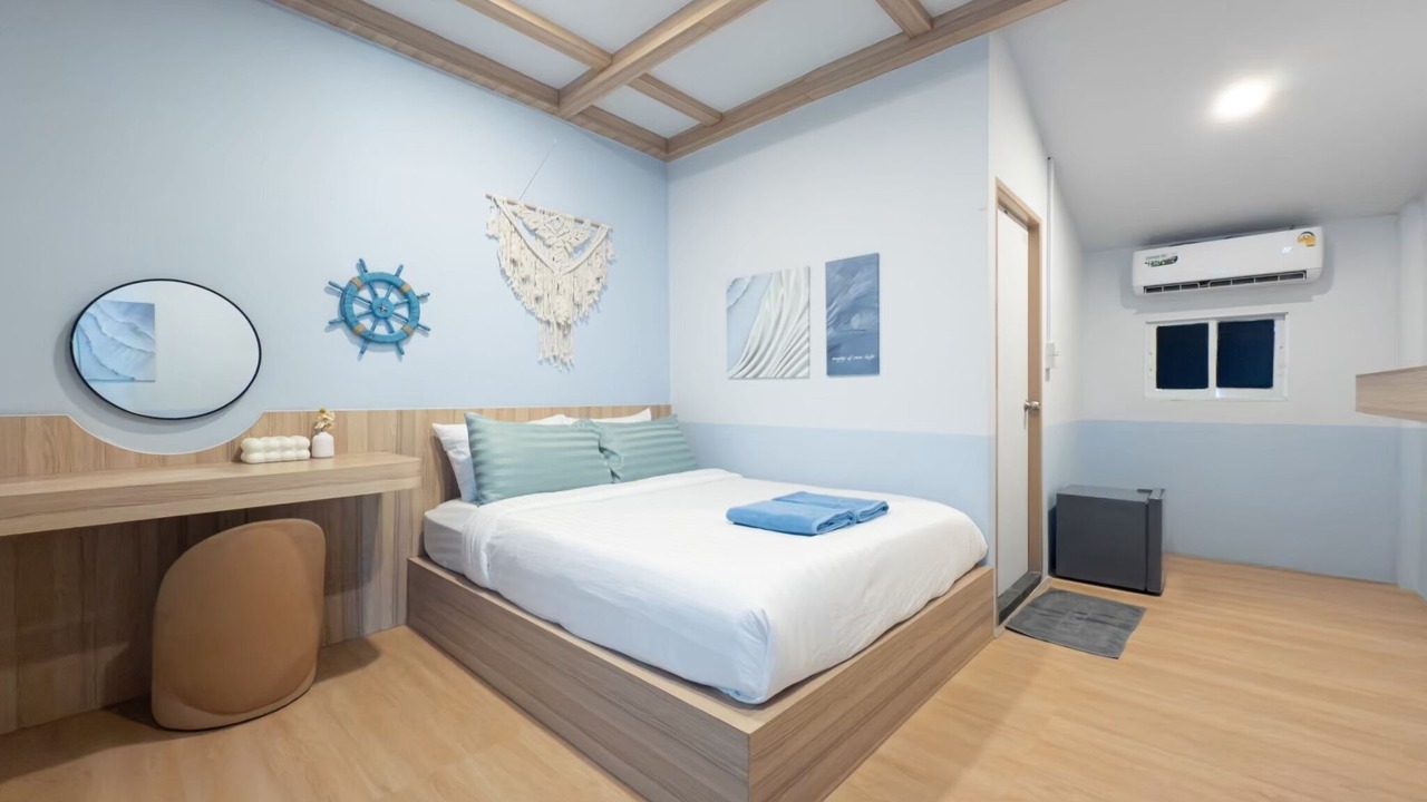 Photo of Bedroom in Koh Lan