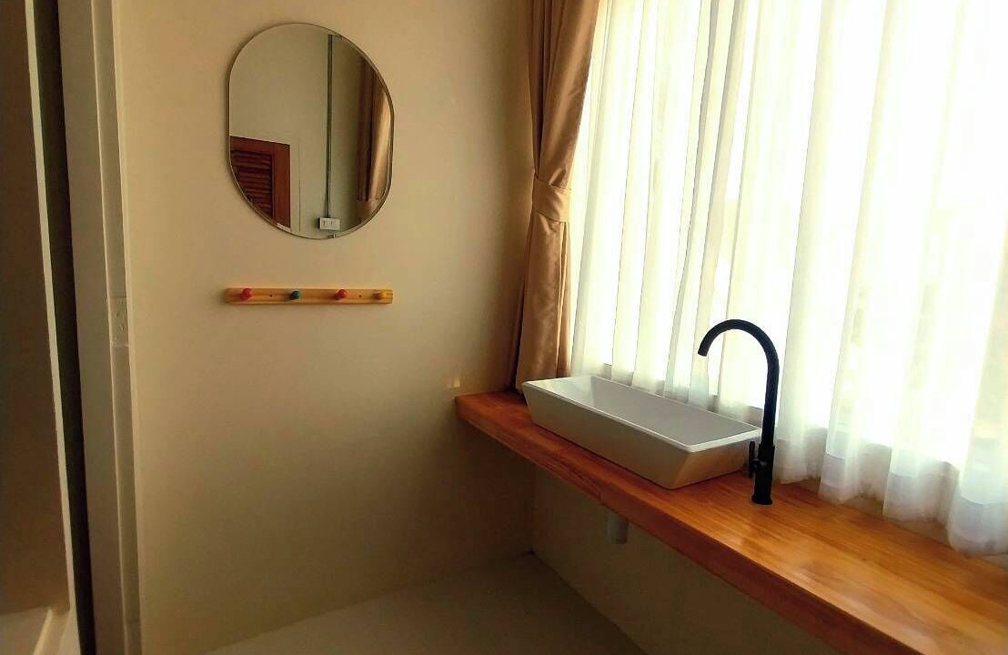 Photo of Bathroom in Old City