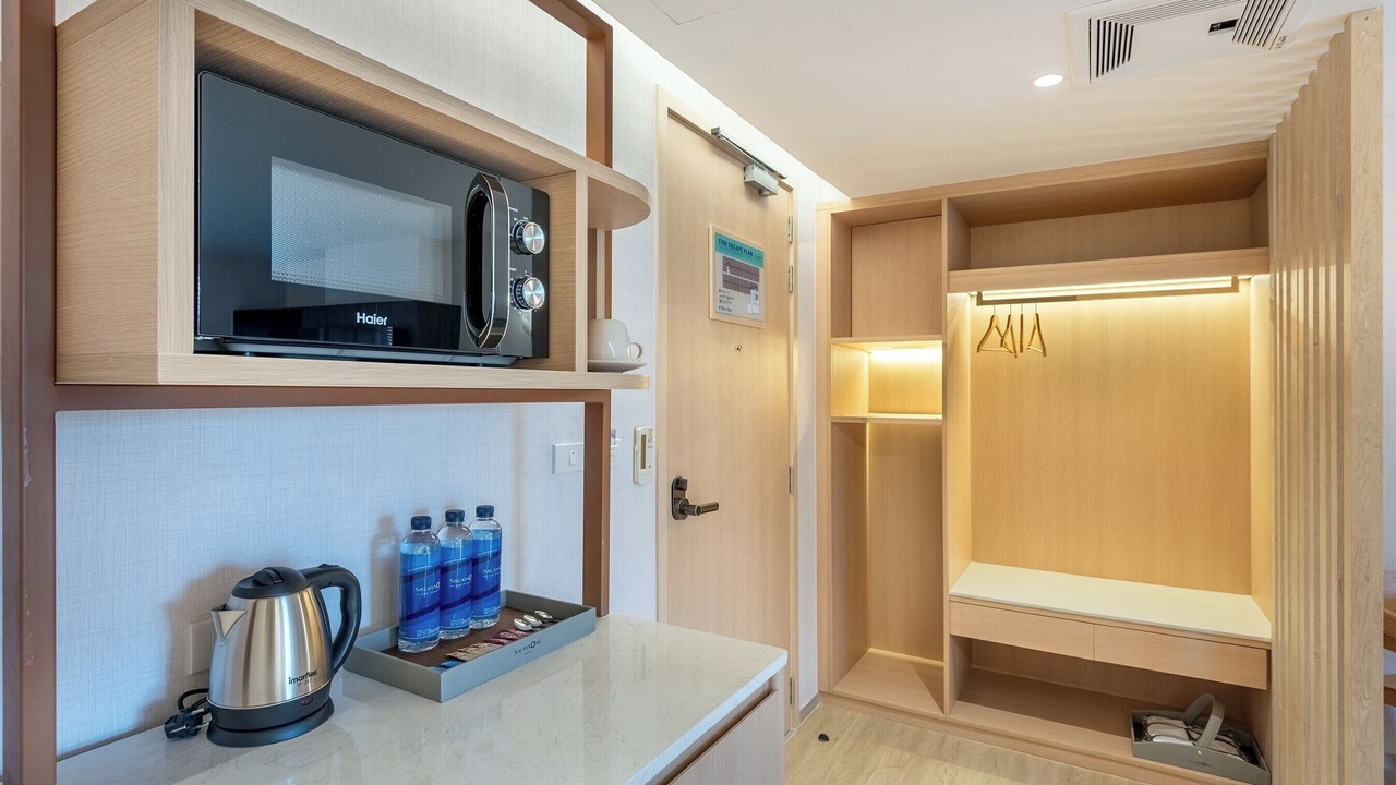 Photo of Bedroom in Salaya
