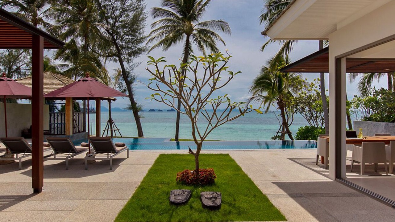 Photo of Outdoor in Lipa Noi