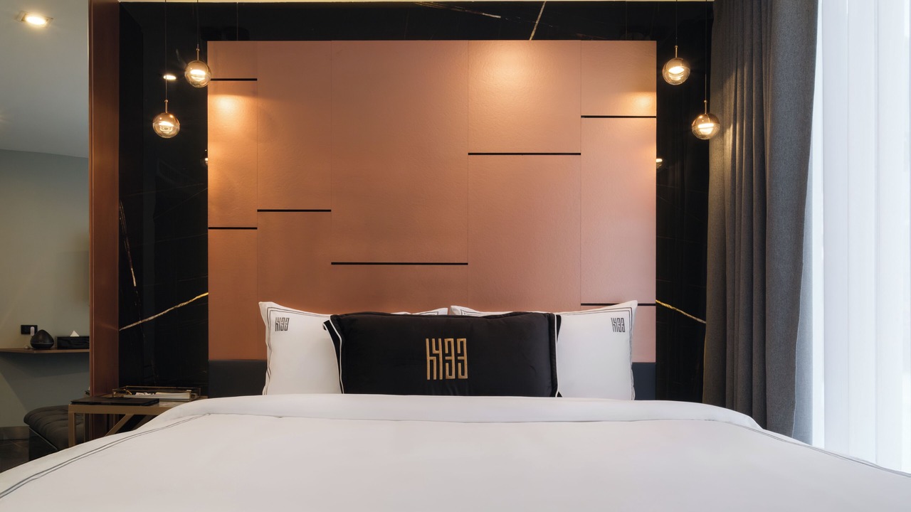 Photo of Bedroom in Wat Bowon Niwet