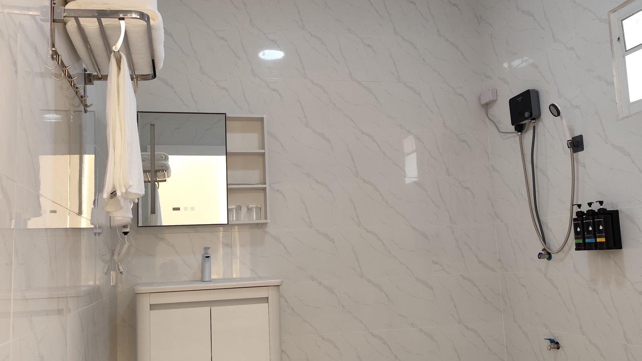 Photo of Bathroom in Mueang Samut Prakan District