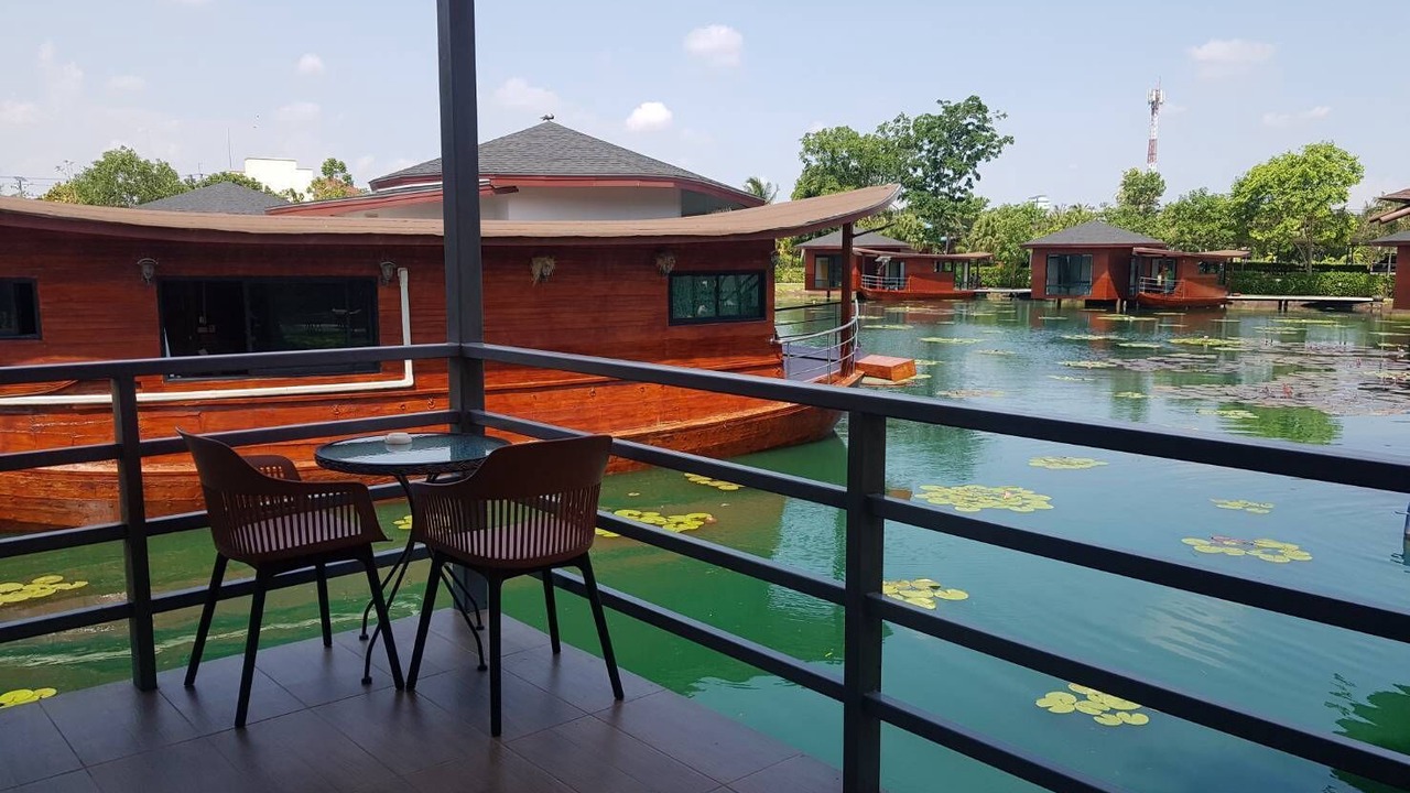 Photo of Outdoor in Nakhon Chai Si