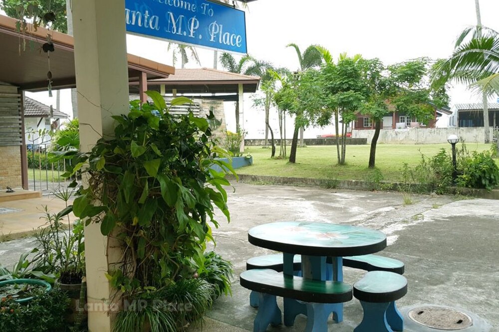 Photo of Outdoor in Saladan