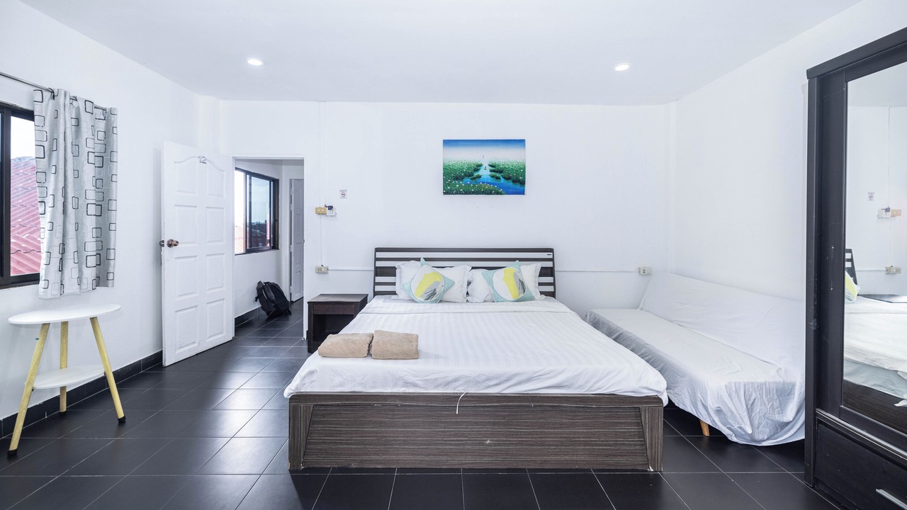 Photo of Patio Balcony in Nanai Road