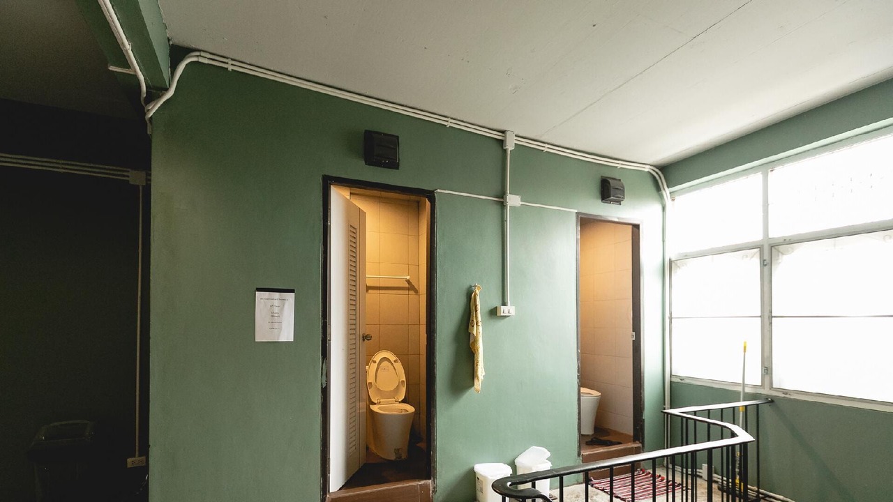 Photo of Bathroom in Don Muang