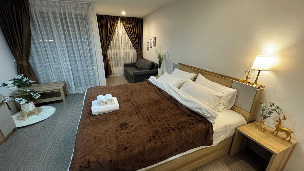 Photo of Bedroom in Ban Bang Saen
