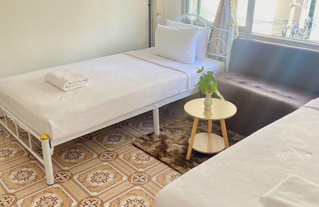 Photo of Bedroom in Khlong Toei Nuea