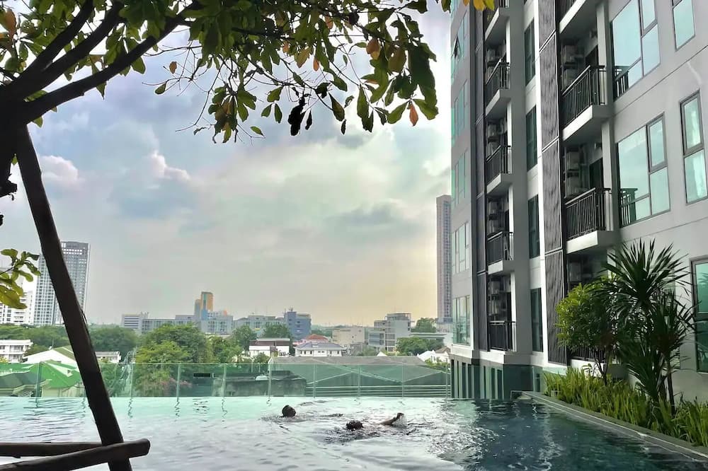 Photo of Outdoor in Khlong Tan